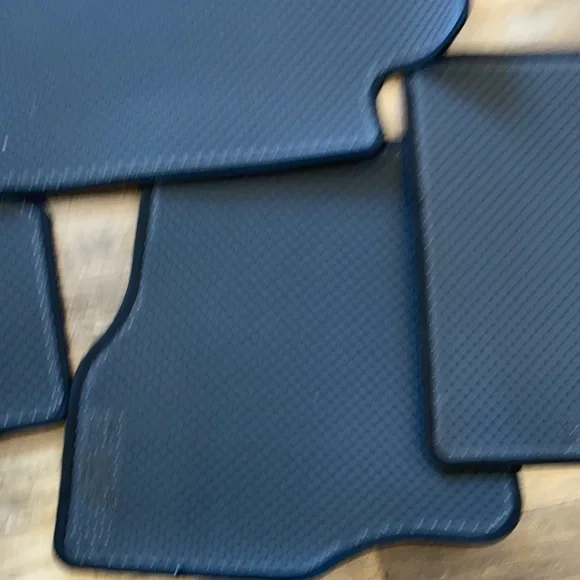 Black Car Floor Mats Set - Picture 10 of 10